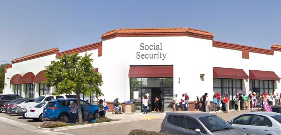 Lakewood Social Security Administration Office, CA, 4957 Paramount Blvd,  Lakewood, 90712
