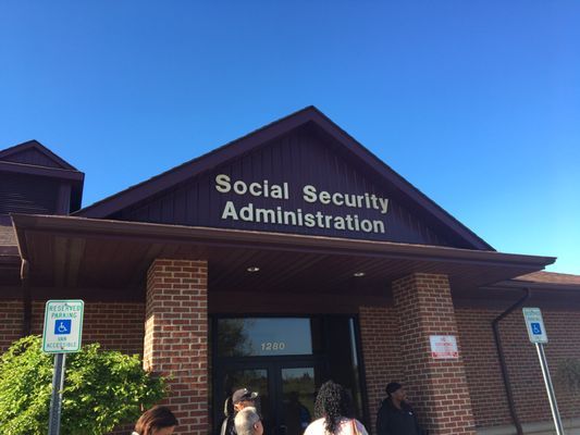 Roseville Social Security Office, MI, 15655 E 11 Mile Rd, Roseville, 48066